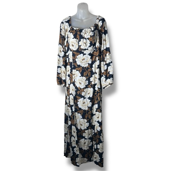 Old Navy Black & White Floral Waist-Defined Square-Neck Maxi Dress size XXL - Picture 3 of 11